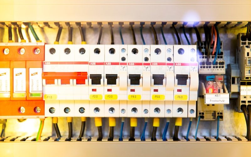 Elektrik ve Elektronik Malzemelerin Özellikleri